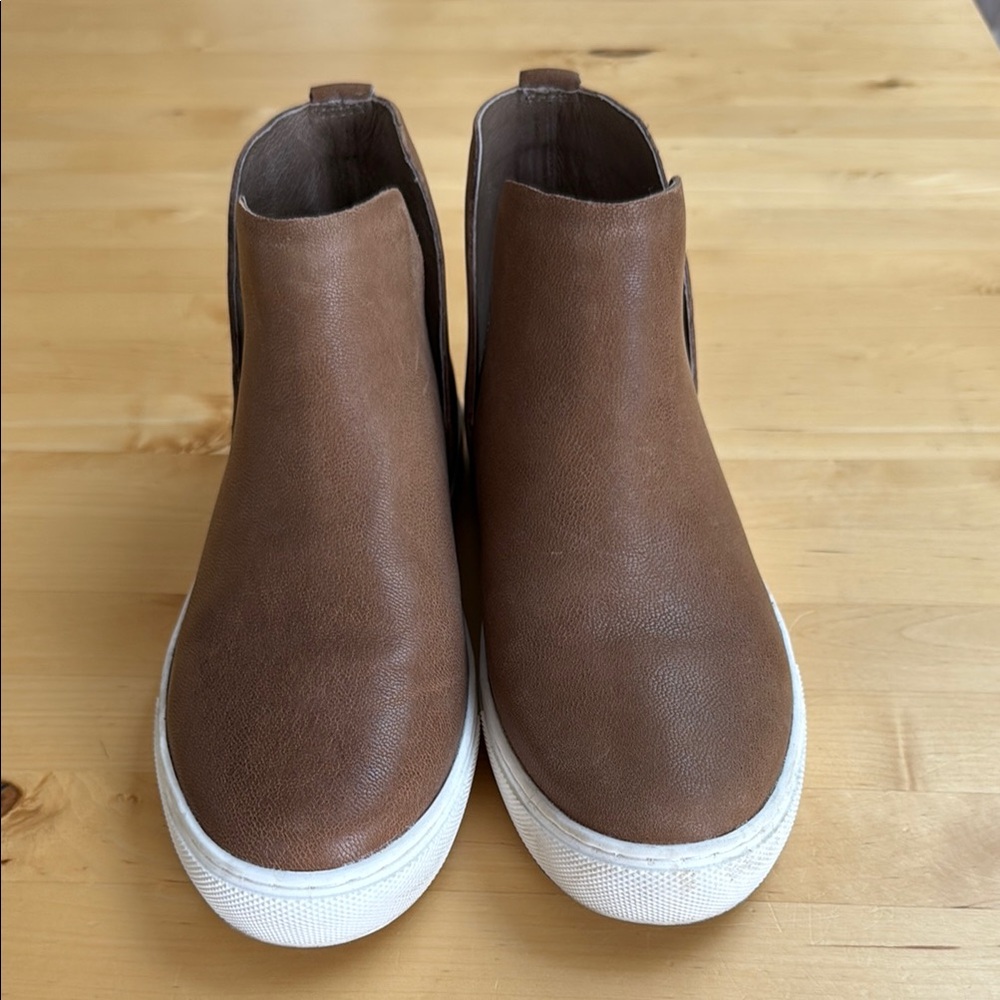 Birdies Brown Leather Slip-On High Top Sneakers